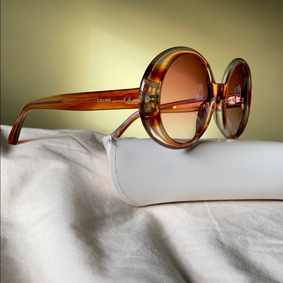 Celine Gorgeous Oversized Sunglasses Never Used - Picture 6 of 9